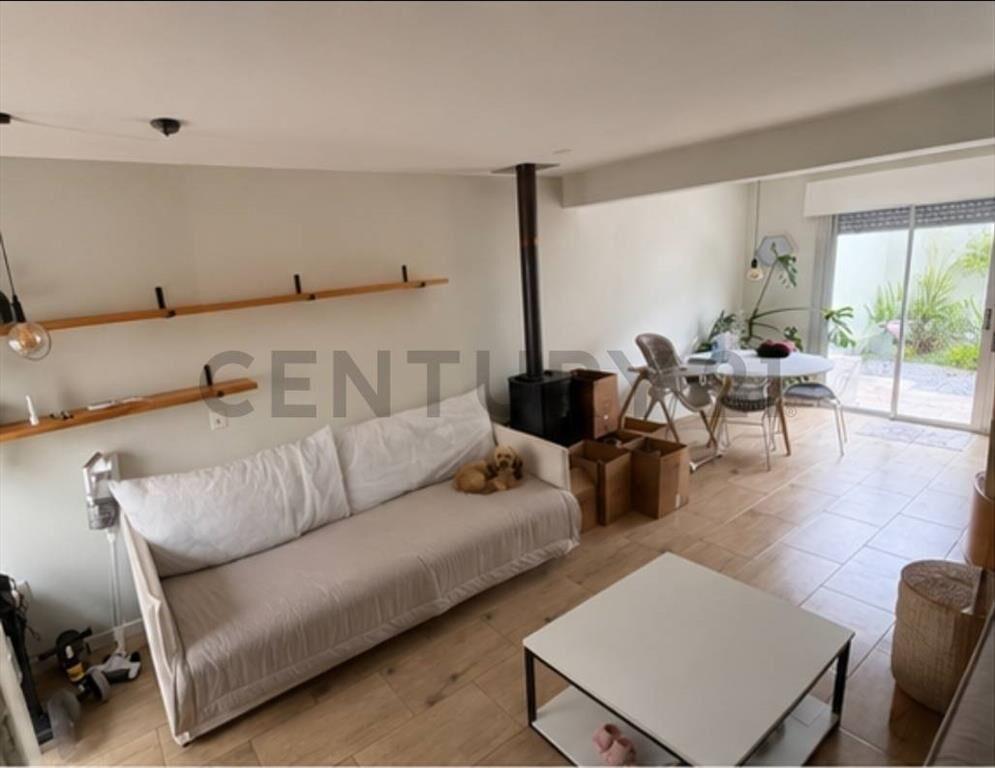 Alquiler Casa Duplex Impecable 2 dormitorios Patio y Ba...