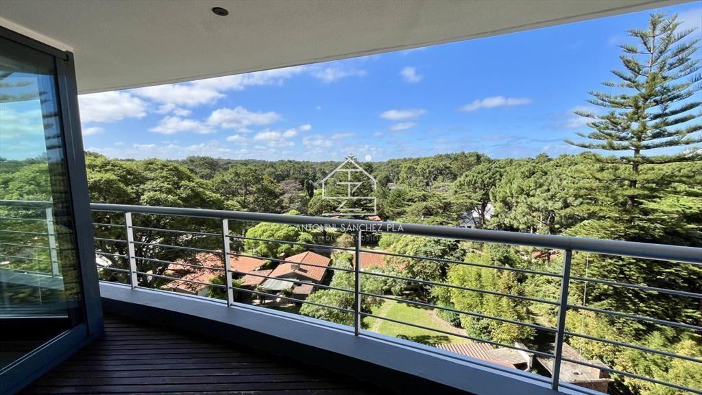 Venta Apartamento 3 Dormitorios Punta del Este Av