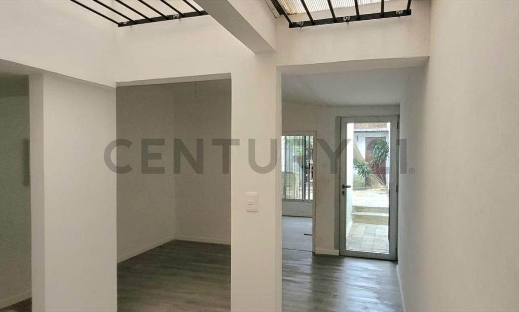 ALQUILER APARTAMENTO REDUCTO 1 DORMITORIO CON FONDO Y PAR...