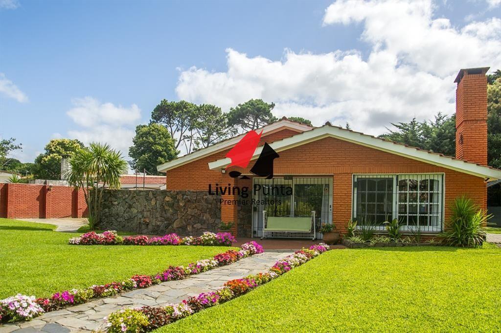 En venta casa de 3 dormitorios en Punta del Este