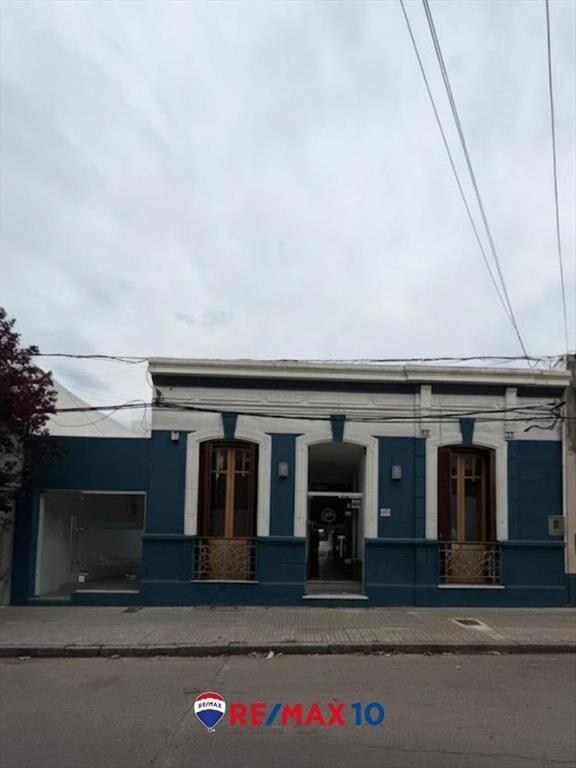 ALQUILER DE CASA EN PLENO CENTRO DE FLORIDA
