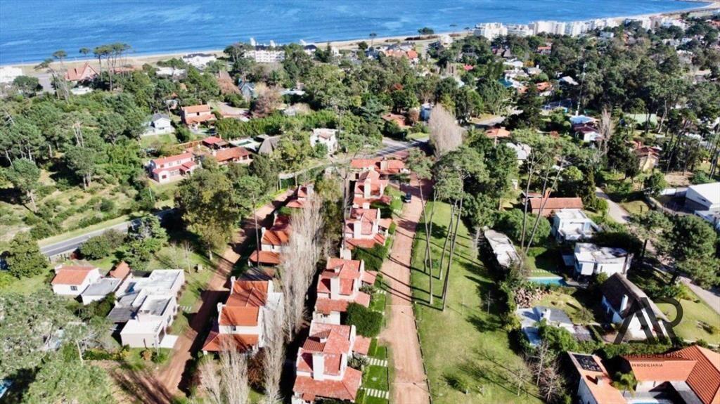 Terrenos en Venta en Parque Pinares - Barrio Privado