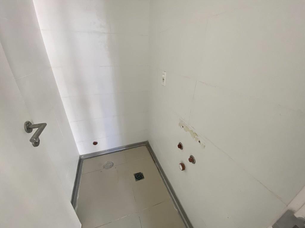 Alquiler de Local comercial en Malvin - Oviedo y Ñangaripé