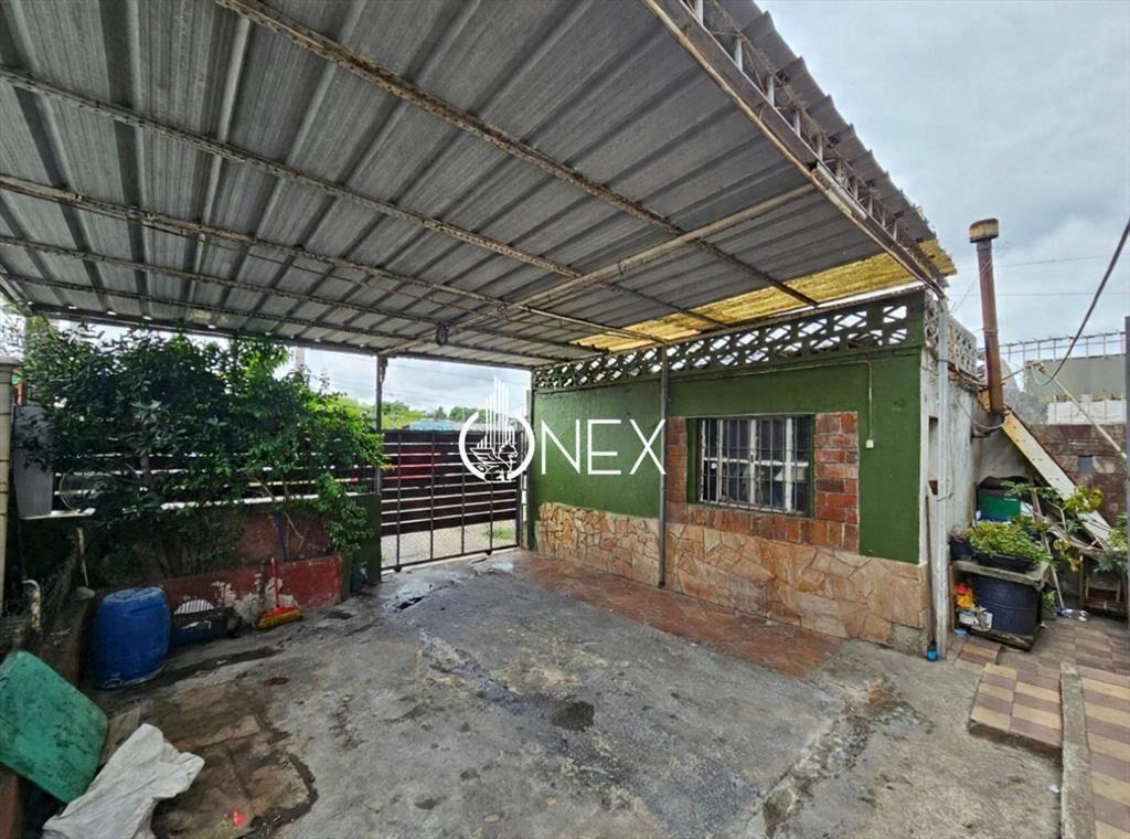Se vende casa en Nuevo Paris