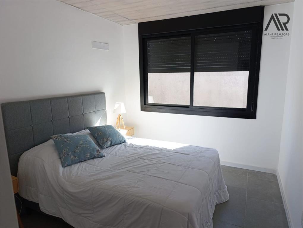 Casa en Alquiler en Parque Rivera