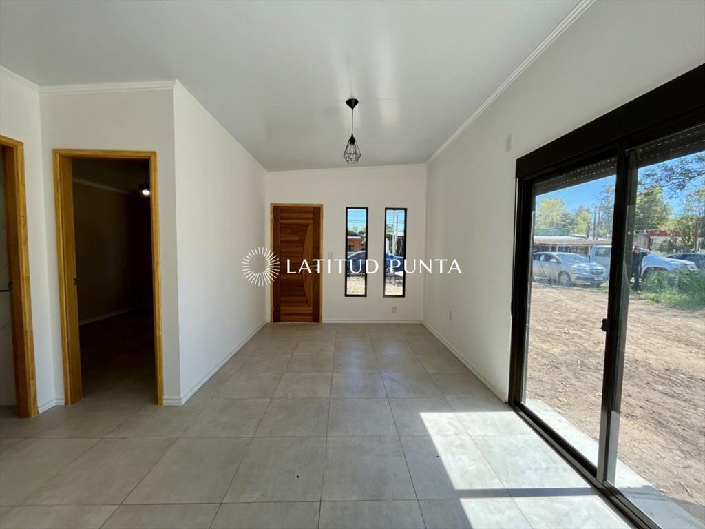 Casa a estrenar en El Tesoro, 2 dormitorios