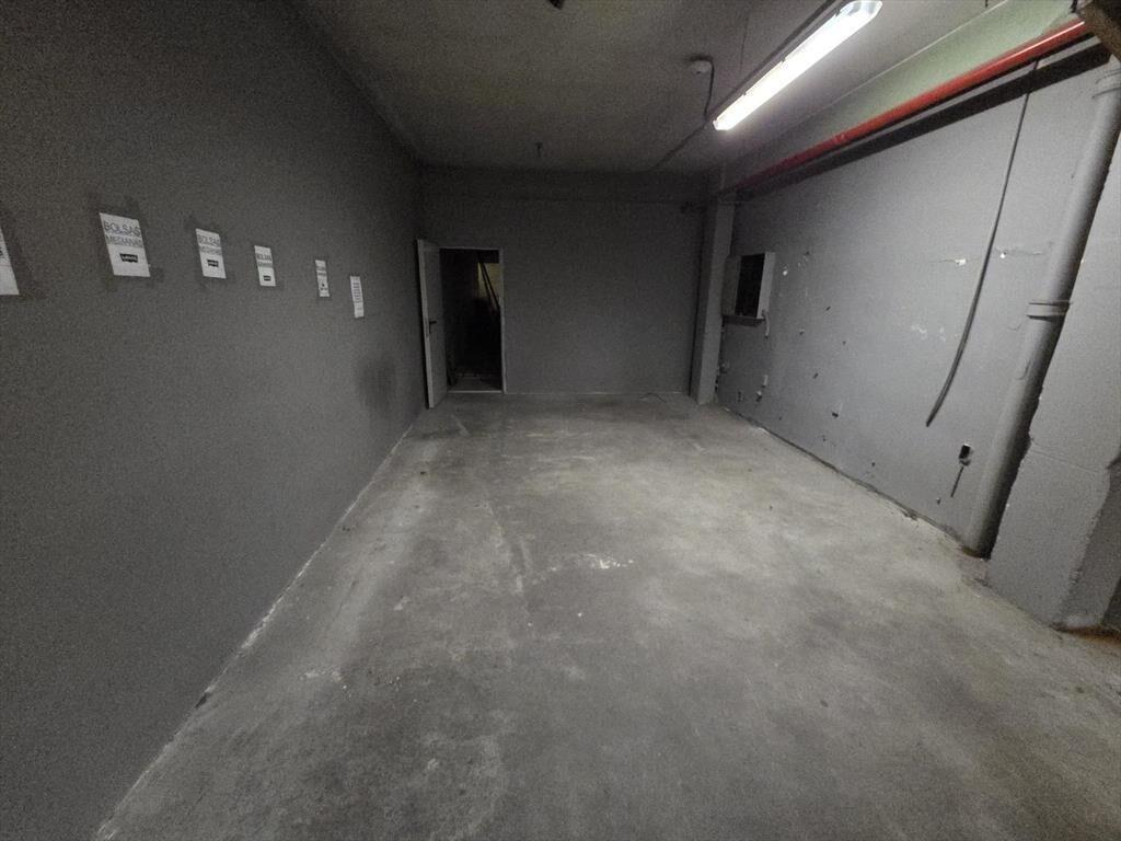 8 de octubre esq. Luis Alberto de Herrera, 2800 m2 parkin