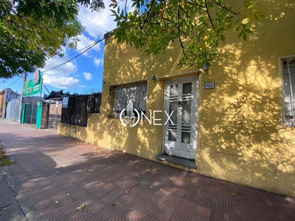 CASA MAS LOCAL COMERCIAL EN VENTA PAYSANDU