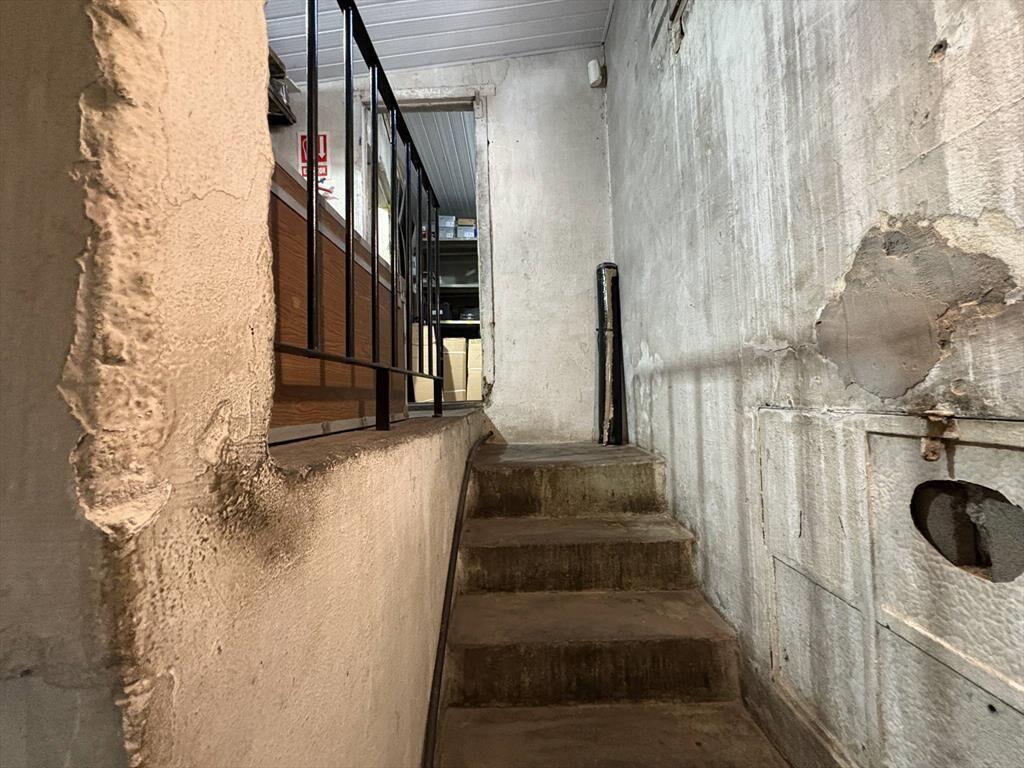 Venta de tres locales comerciales en padron unico CON RENTA