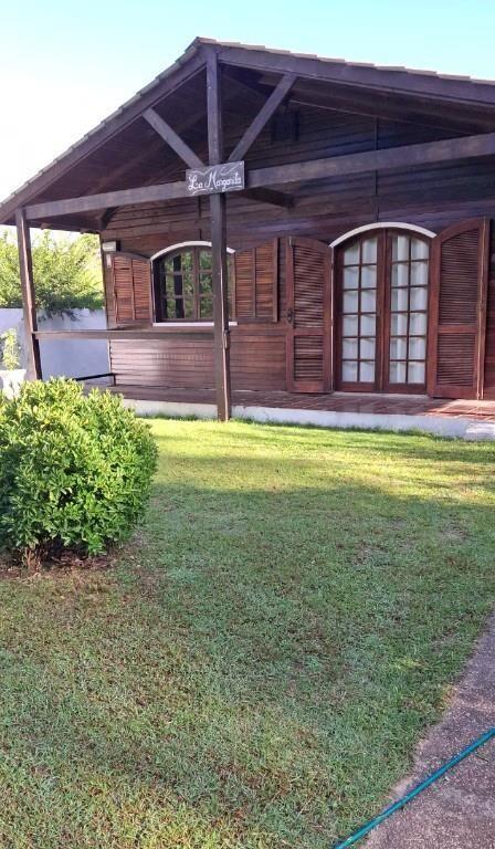 Hermosa cabaña En La Floresta, Zona Muy Tranquila.