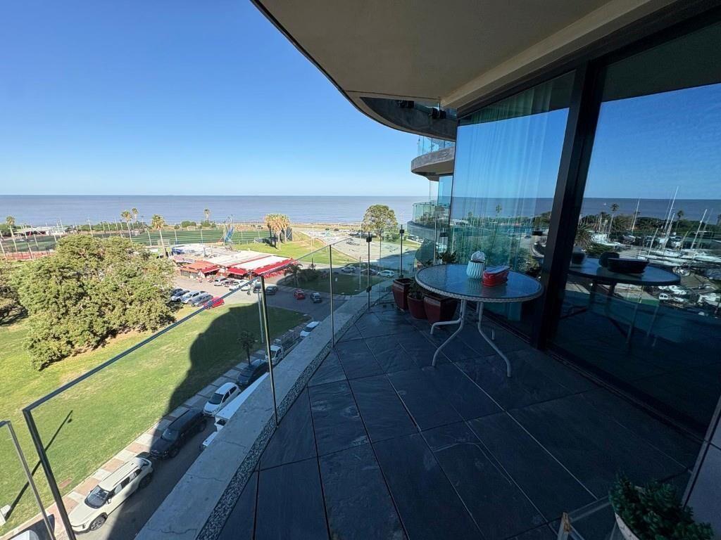 IDEAL APTO 3 DORM + 2 GGE EN FORUM PUERTO BUCEO!