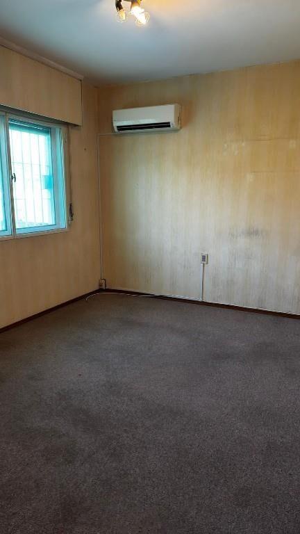 CASA EN CARRASCO NORTE EXCELENTE ESTADO IDEAL PARA FAMILIA