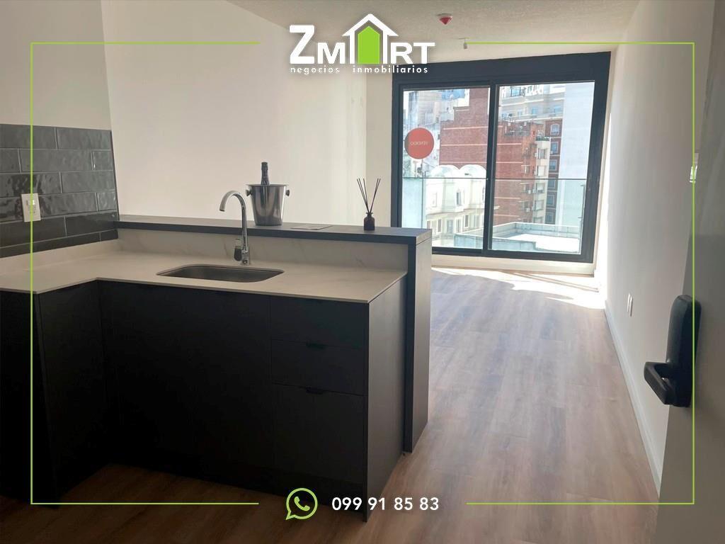 Estrene Monoambiente En Piso 8 - Tres Cruces - Próximo A 18
