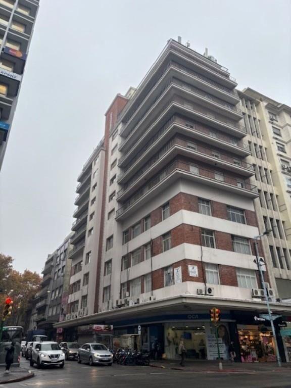 DIRI PARAGUAY Y 18 - 137m2 - OFICINA Y/O VIVIENDA - MUY BUEN