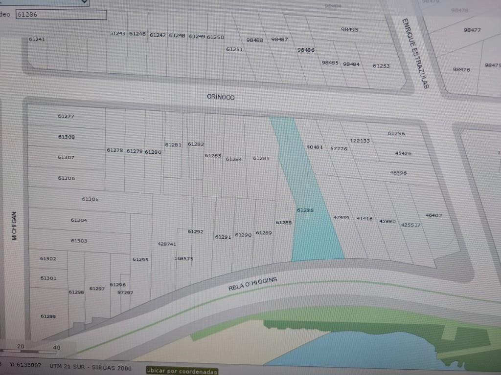 Venta de terreno frente al mar en Rambla O Higgins Malvín
