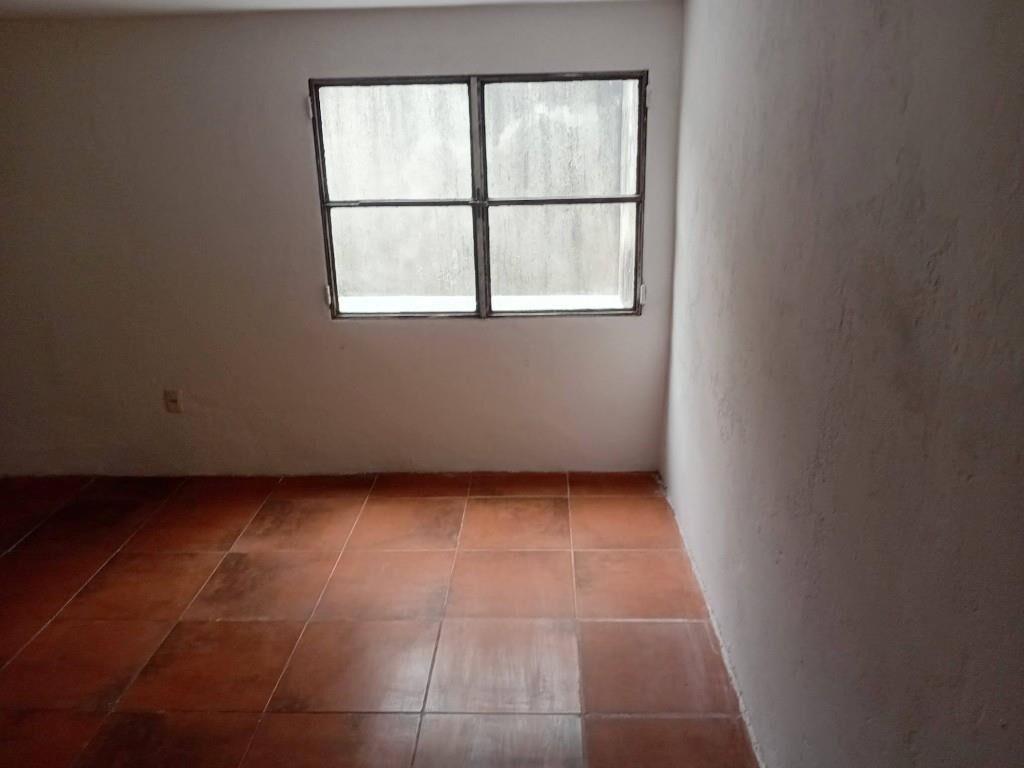 1 DORMITORIO MÁS 1 HABITACIÓN U$S 74.000