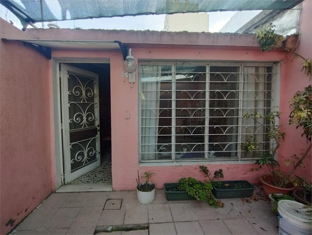 VENTA CASA DE 2 DORM MAS LOCAL Y HABITACION AUXILIAR UNION