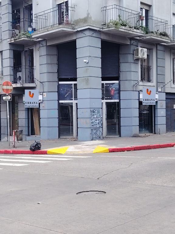 BLANDENGUES ESQ INCA, VIDRIERA A AMBAS CALLES. OPORTUNIDAD