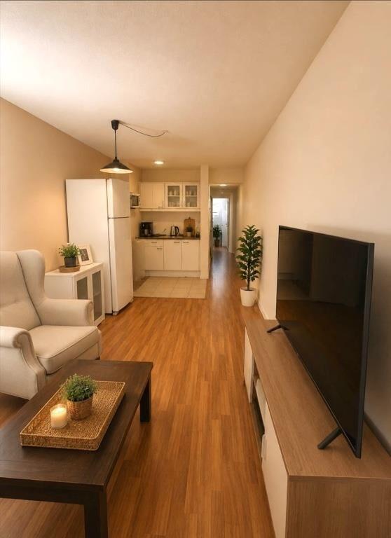 OPORTUNIDAD CON GRAN PATIO EXCLUSIVO!!! A PASOS DE LA RAMBLA