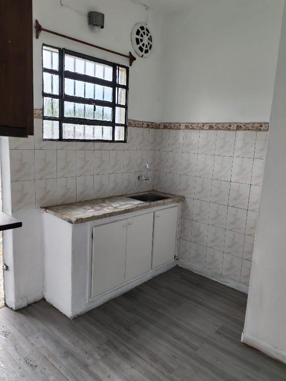 Apto al frente con entrada independiente 1 dormitorio