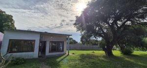 VENTA CASA 3 DORMITORIOS EN PASO DE LA ARENA RENTADA