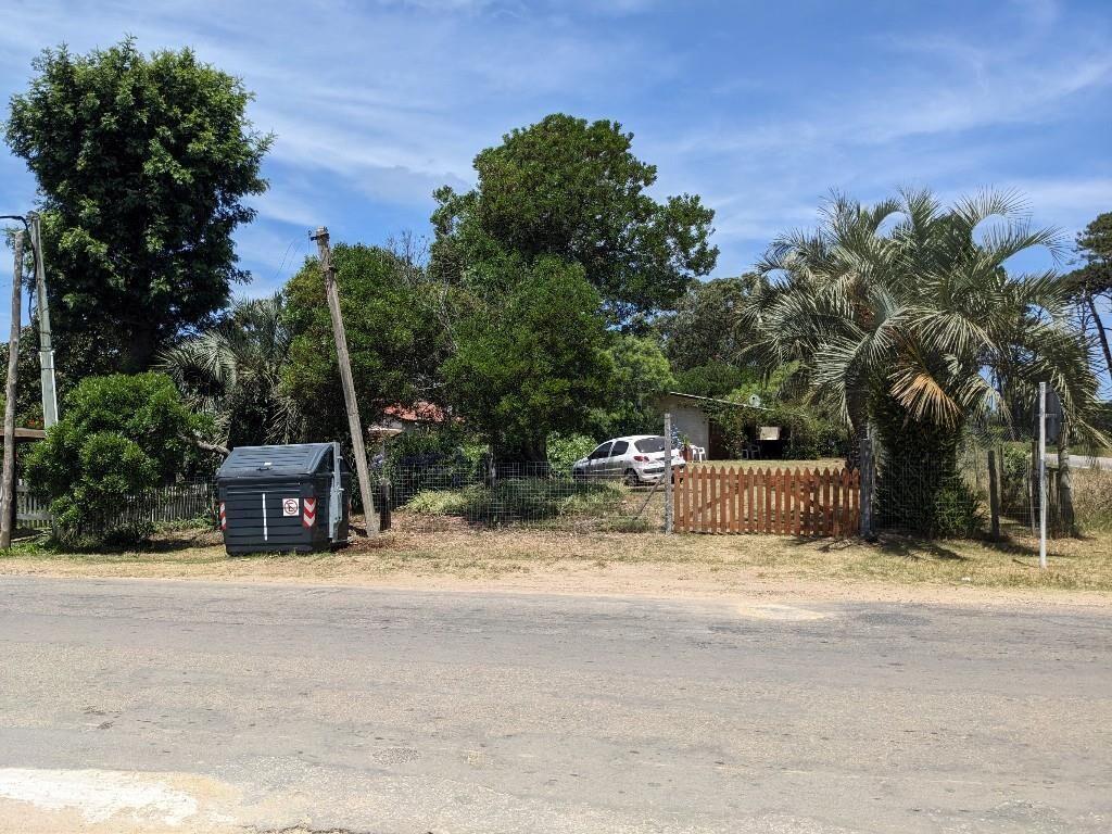 Casa en la entada al Balneario La Aguada, ideal Comercio