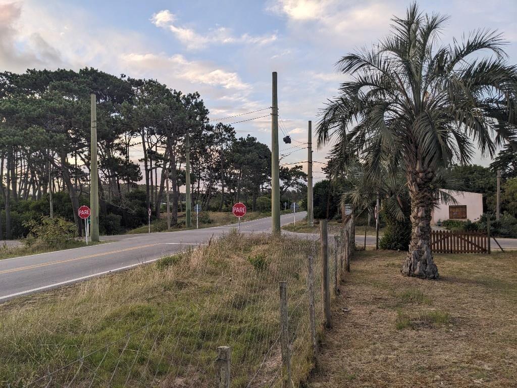 Casa en la entada al Balneario La Aguada, ideal Comercio