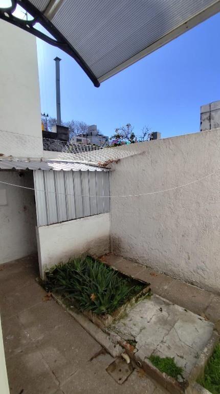 1 dormitorio con patio de 20m2, Super luminoso, g.c bajos!