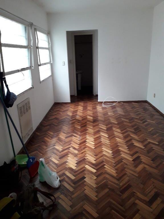 DUEÑO VENDE, apartamento en edificio DURAZNO