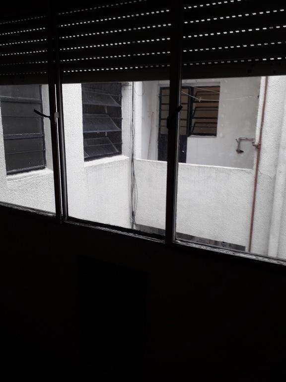 DUEÑO VENDE, apartamento en edificio DURAZNO