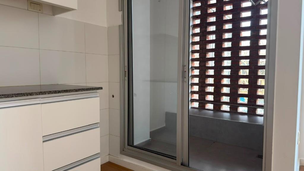Baldovino - Alq apto Av. Millán 2305/302 - Aguada