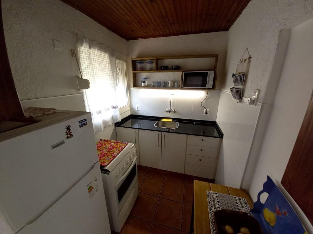 Apto. 1 dorm. Excelente Ubicación Av. Bolivia Sin Gtos. Com.