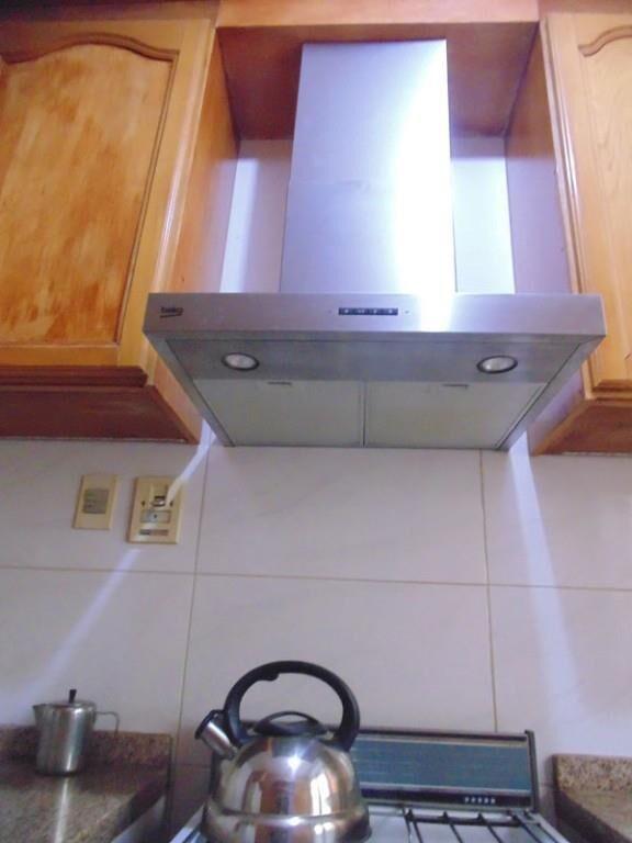 TIPO CASITA BR. ARTIGAS Y MILLAN!! IMPEC. PATIO C/PARR.!