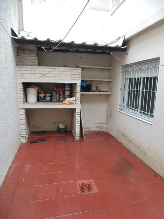 TIPO CASITA BR. ARTIGAS Y MILLAN!! IMPEC. PATIO C/PARR.!