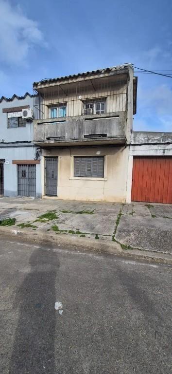 Buena localización, 2 plantas