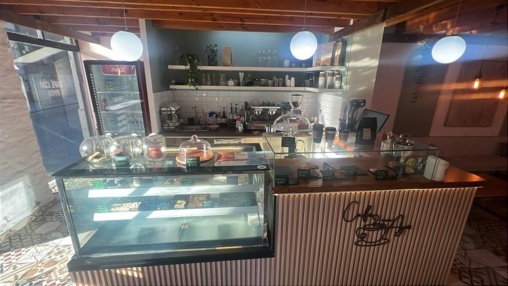 Venta o Permuta Llave Cafetería Ciudad Vieja Renta Comprobad