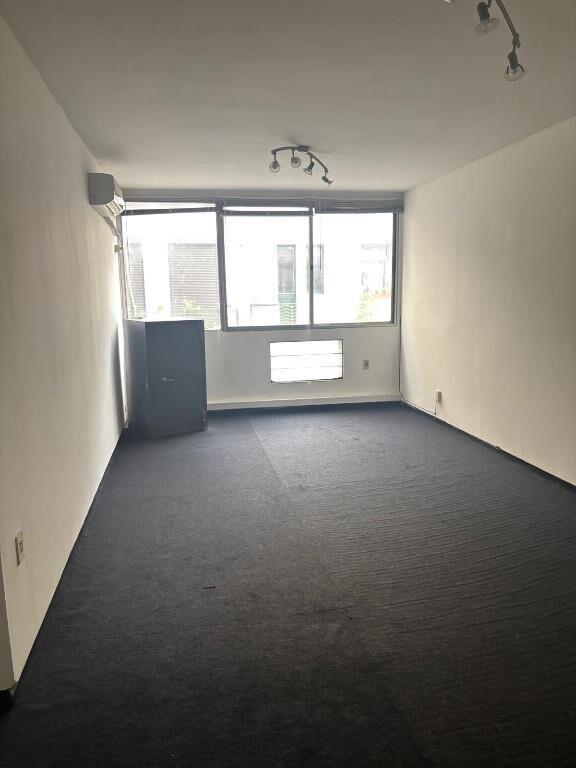 Venta Oficina Ciudad Vieja