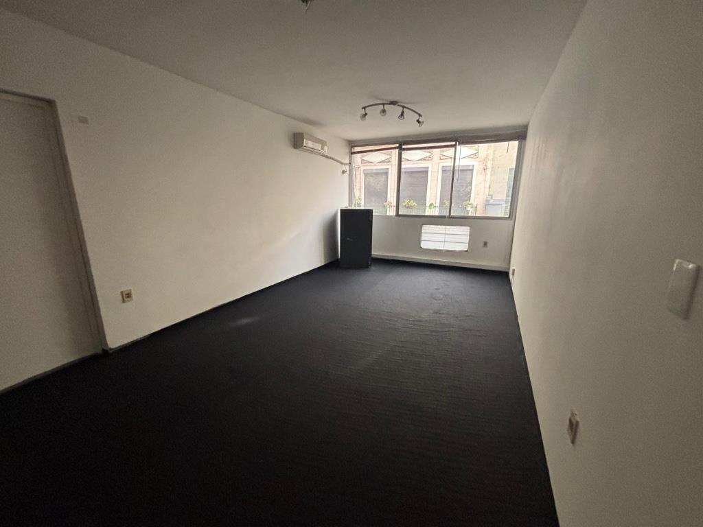 Venta Oficina Ciudad Vieja
