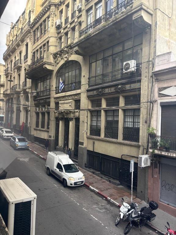 Venta Oficina Ciudad Vieja