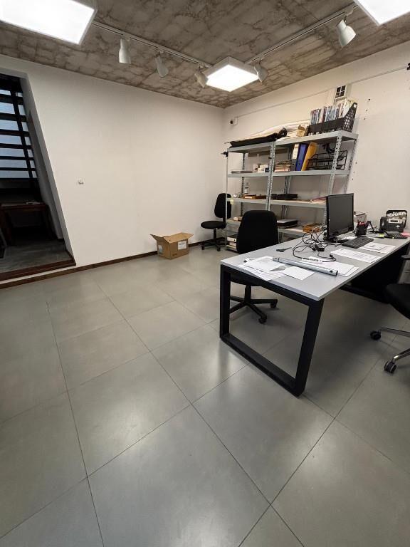 MAGNIFICO LOCAL PARA EMPRESA, UBICACIÓN ESTRATÉGICA