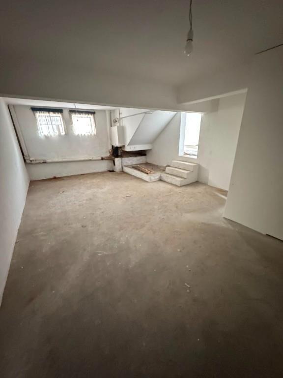 CASA EN ALQUILER – PH EN PB SOBRE TACUAREMBÓ Y AV. URUGUAY