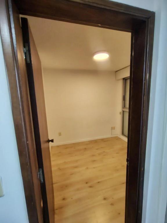 1 dormitorio con garage incluído, balcón. PARQUE RODO