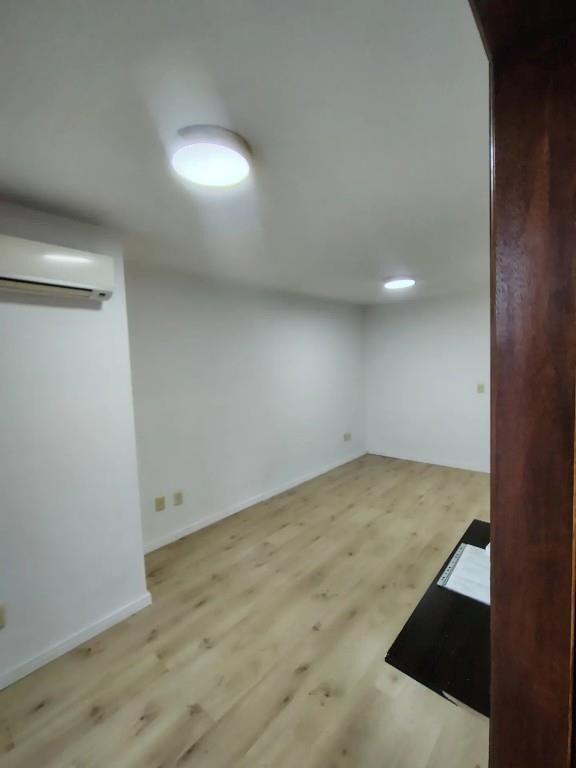 1 dormitorio con garage incluído, balcón. PARQUE RODO