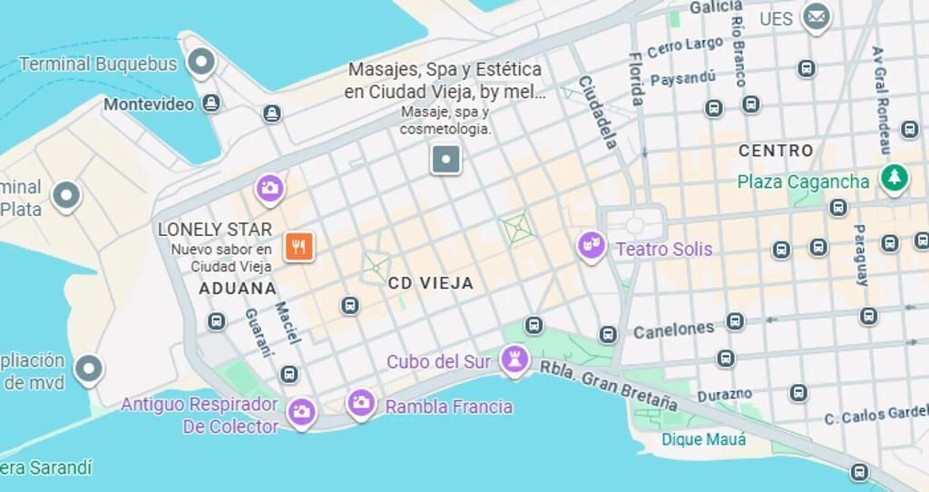 Importante Parking en Ciudad Vieja. 259 cocheras + local