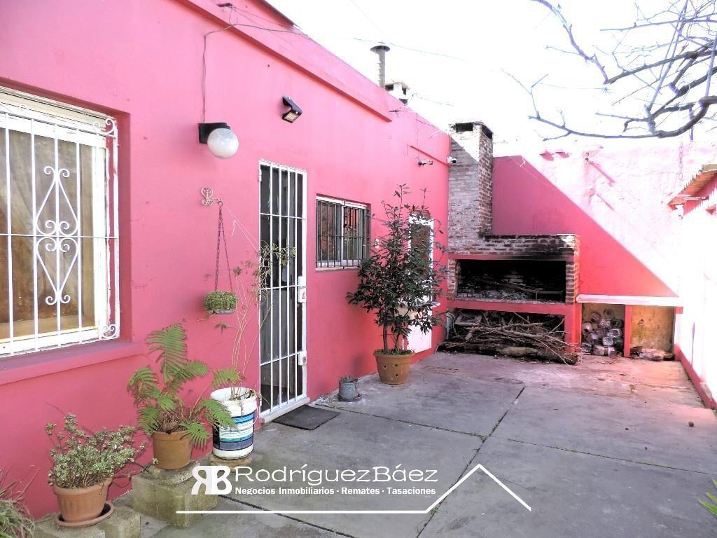 VENTA CASA 3 DORMITORIOS 2 BAÑOS GARAGE DOBLE FONDO VERDE