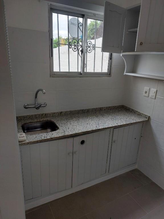 CONTACTO PROPIEDADES ALQUiLA CASA 1 DORMITORIO