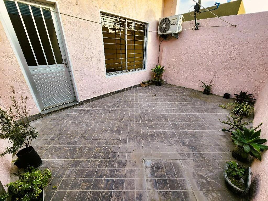 CASA TIPO APARTAMENTO NUEVA. 1 DORM