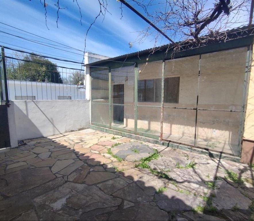 CASA CON APARTAMENTO EN VENTA EN ROSARIO DPTO COLONIA