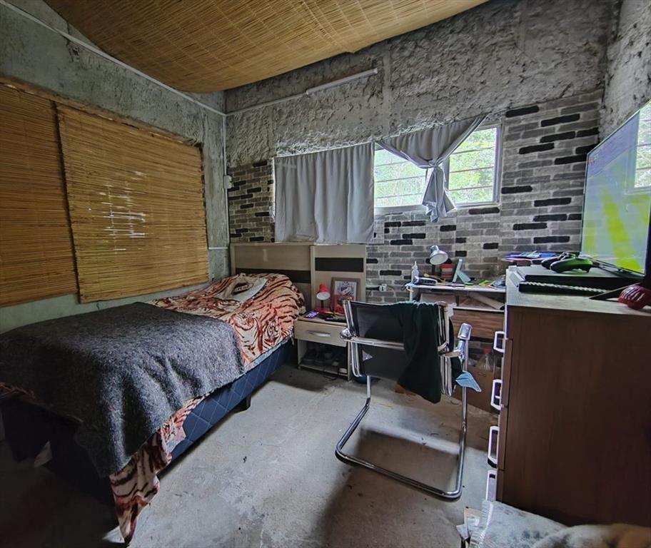 Venta terreno y gran Casa 4 dorm. Barros Blancos