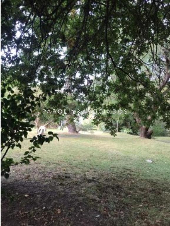 Lote esquinero en San Rafael.